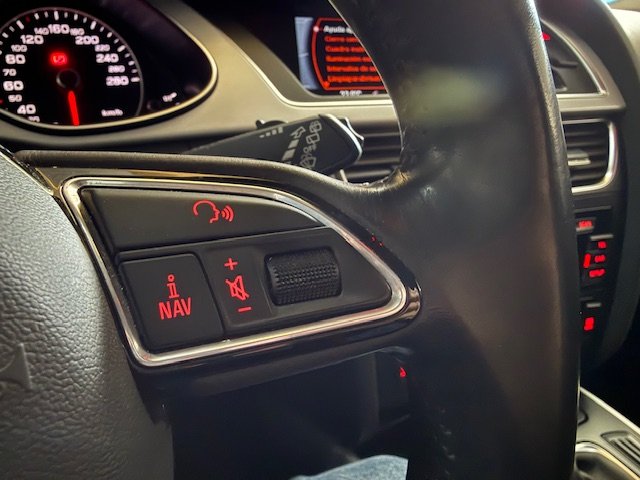 AUDI A4 2.0 tdi SPORT S-LINE